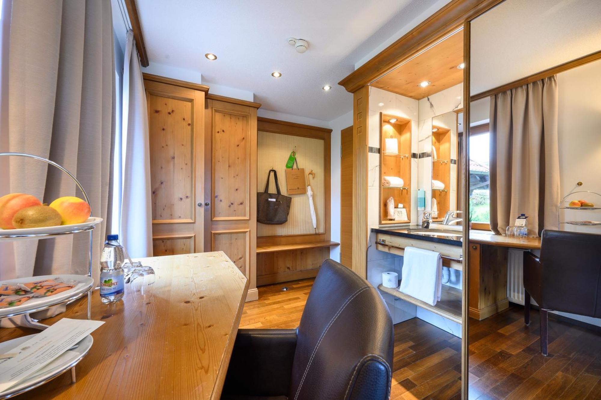 Hotel Heinzler Am See 博登斯边的伊门施塔特 客房 照片
